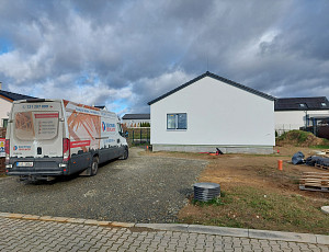 Zateplení novostavby pomocí dřevovláknité foukané izolace